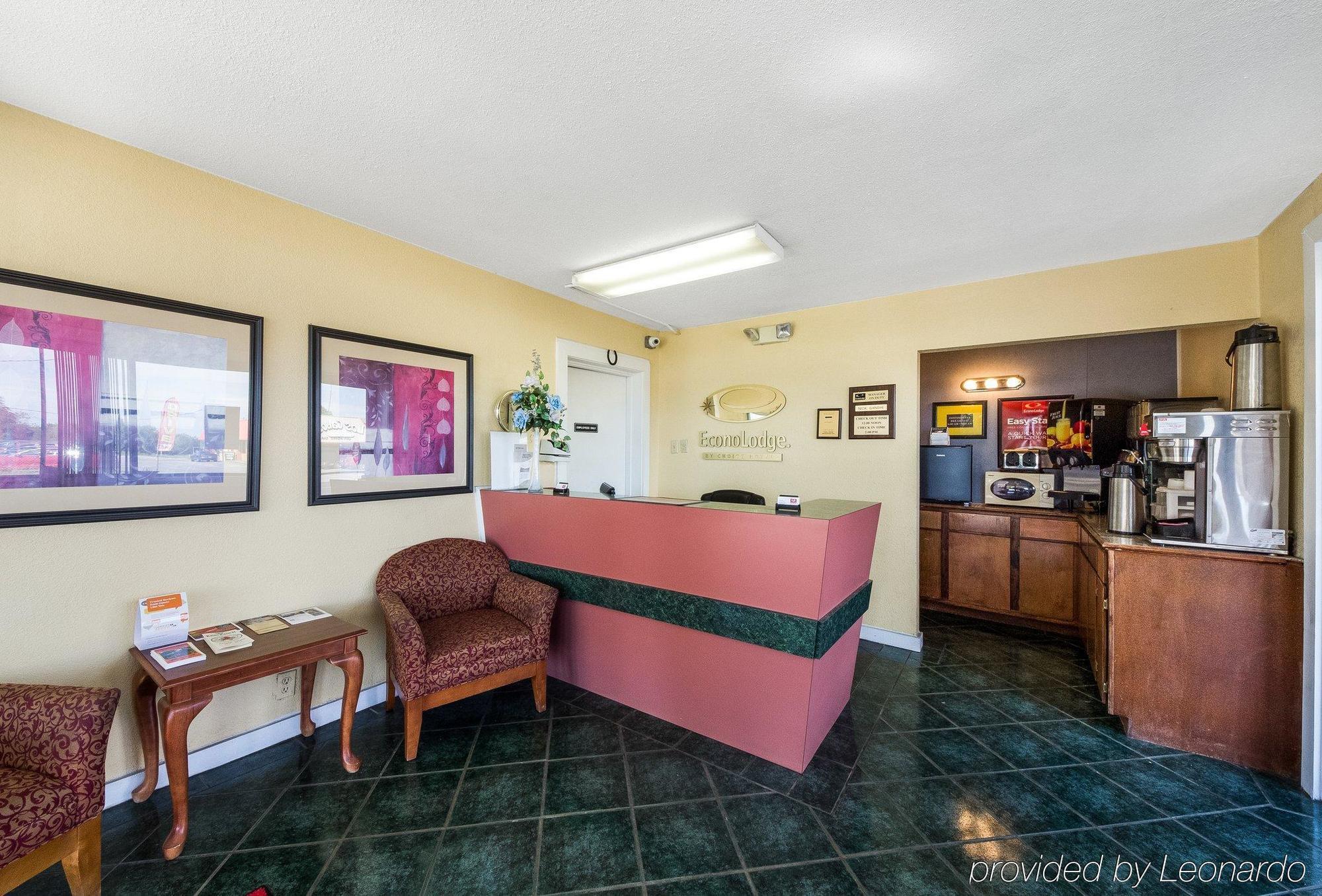 Executive Inn Кингсвилл Экстерьер фото