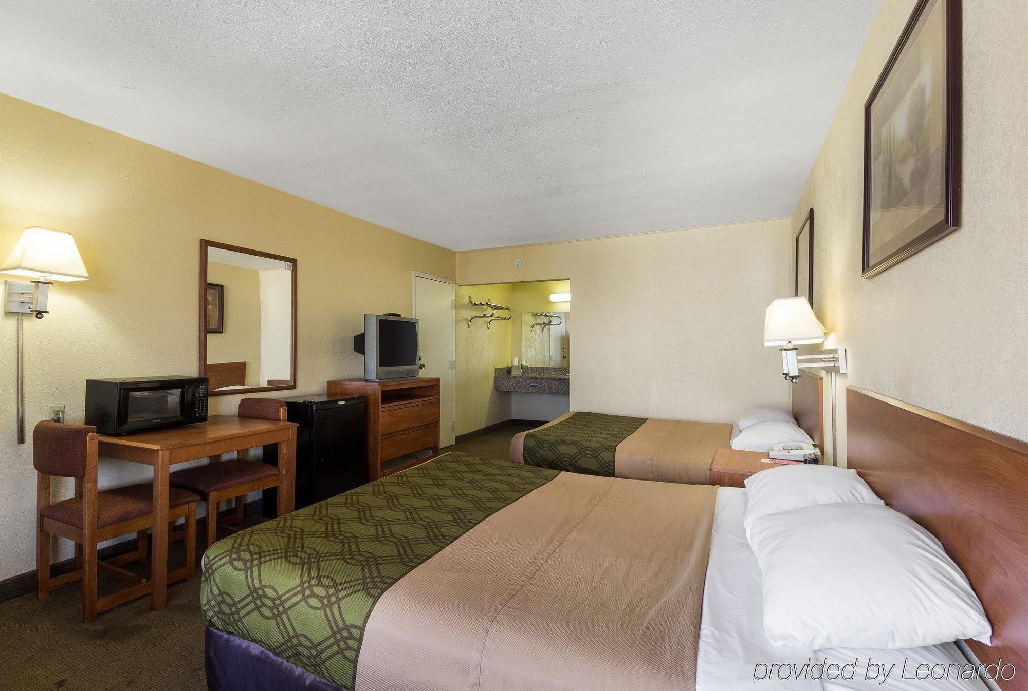 Executive Inn Кингсвилл Экстерьер фото